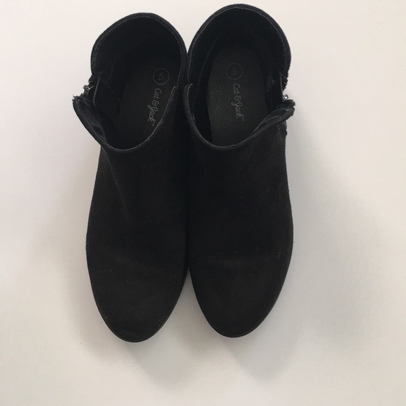 Cat & Jack kids boots - Picture 2 of 3